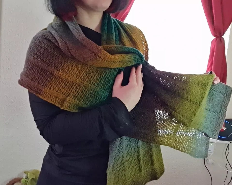 Hand Knitted 100% Pure Sheep's Wool Scarf - Naturally Dyed - Warm & Lightweight