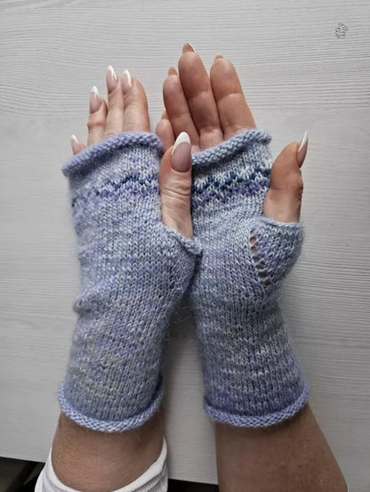 Women's Fair Trade Hand Knitted Woolen Wrist Warmers Fingerless Gloves Sheep