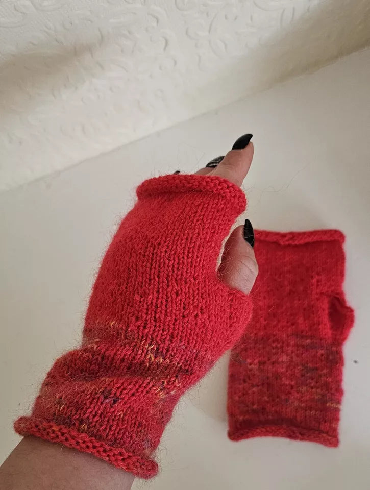 Women's Fair Trade Hand Knitted Woolen Wrist Warmers Fingerless Gloves wool