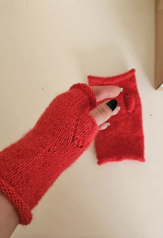 Women's Fair Trade Hand Knitted Woolen Wrist Warmers Fingerless Gloves wool